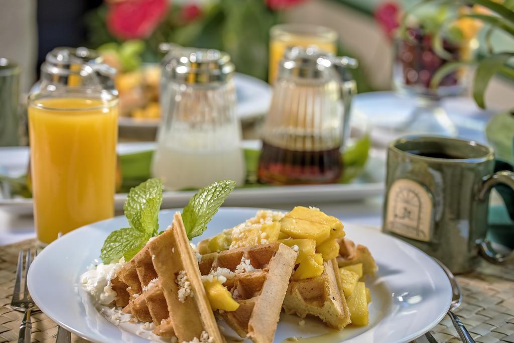 The Historic Wailuku Inn Maui 外观 照片